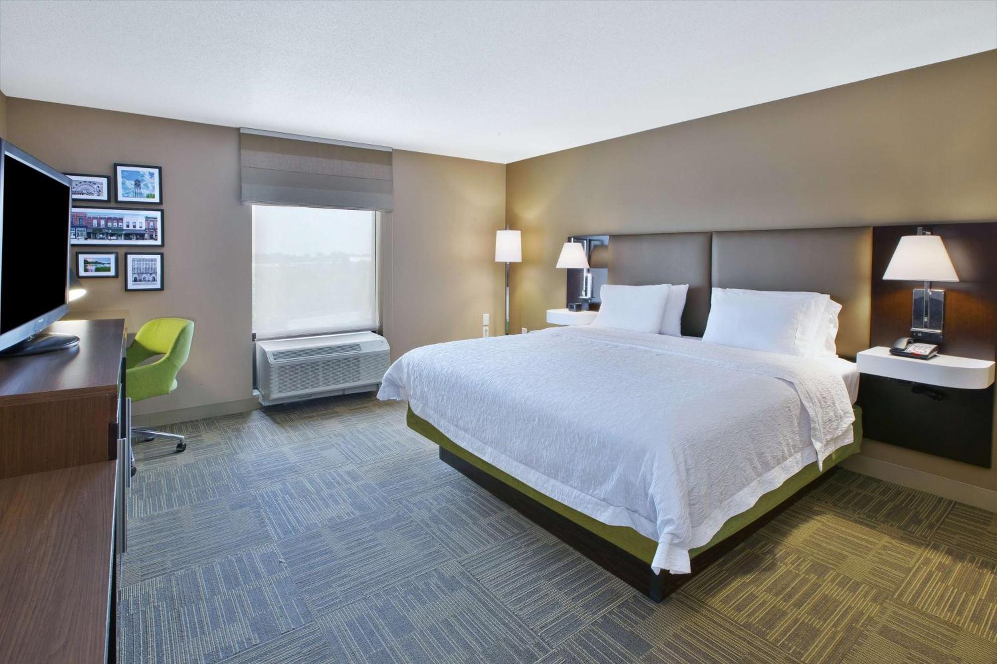 Hampton Inn Commerce/Novi Exterior foto