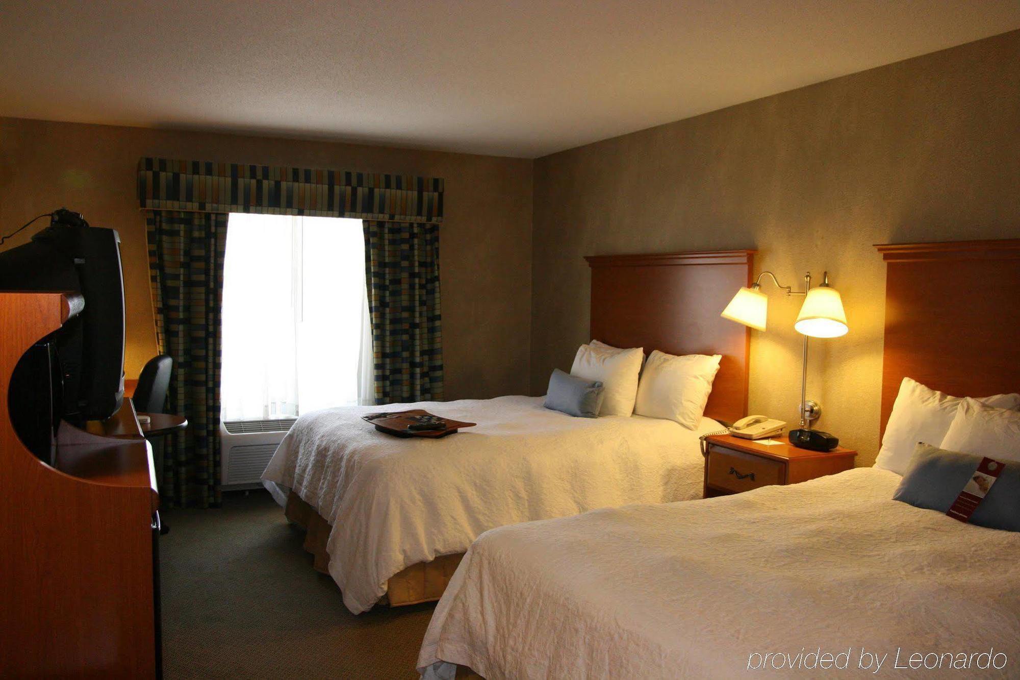 Hampton Inn Commerce/Novi Cameră foto